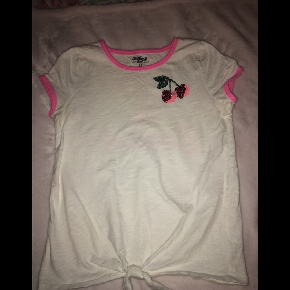 All old clothes - Picture 2 of 2
